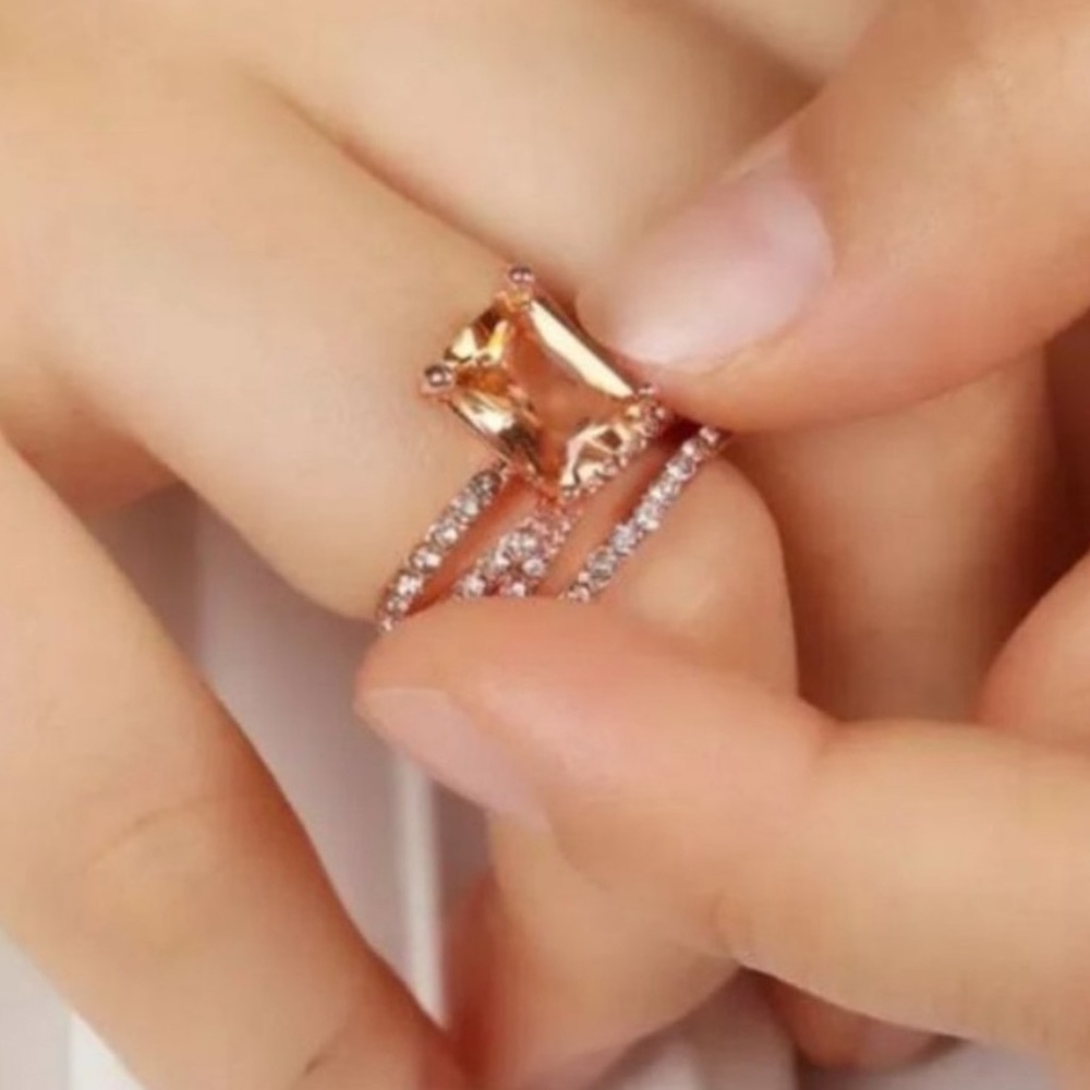 NEW💍18K ROSE GOLD DIAMOND MORGANITE ETERNITY RING, CUTE RING, SHINY RING. - Picture 2 of 3